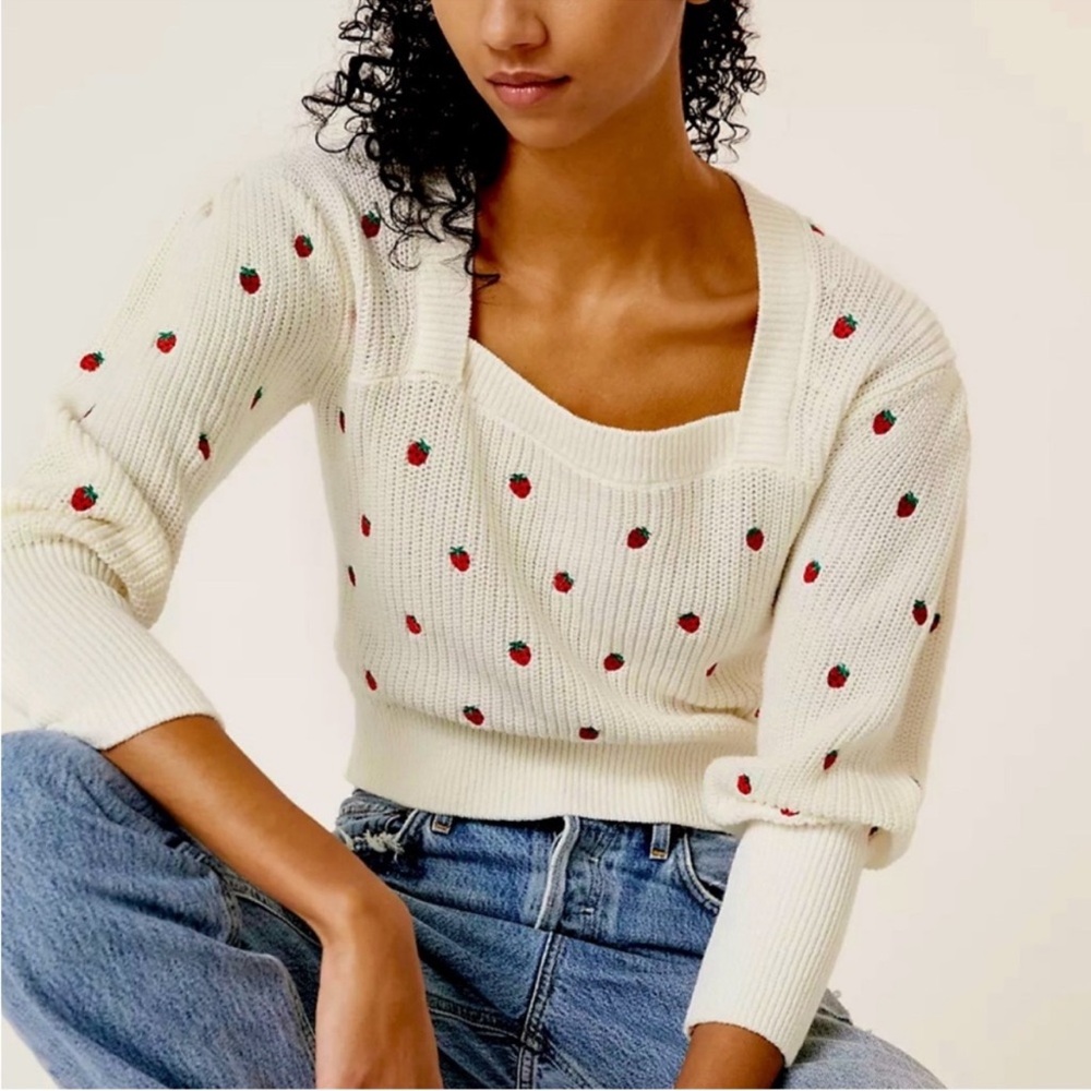 Maeve By Anthropologie Embroidered Strawberry Square Neck Sweater size small